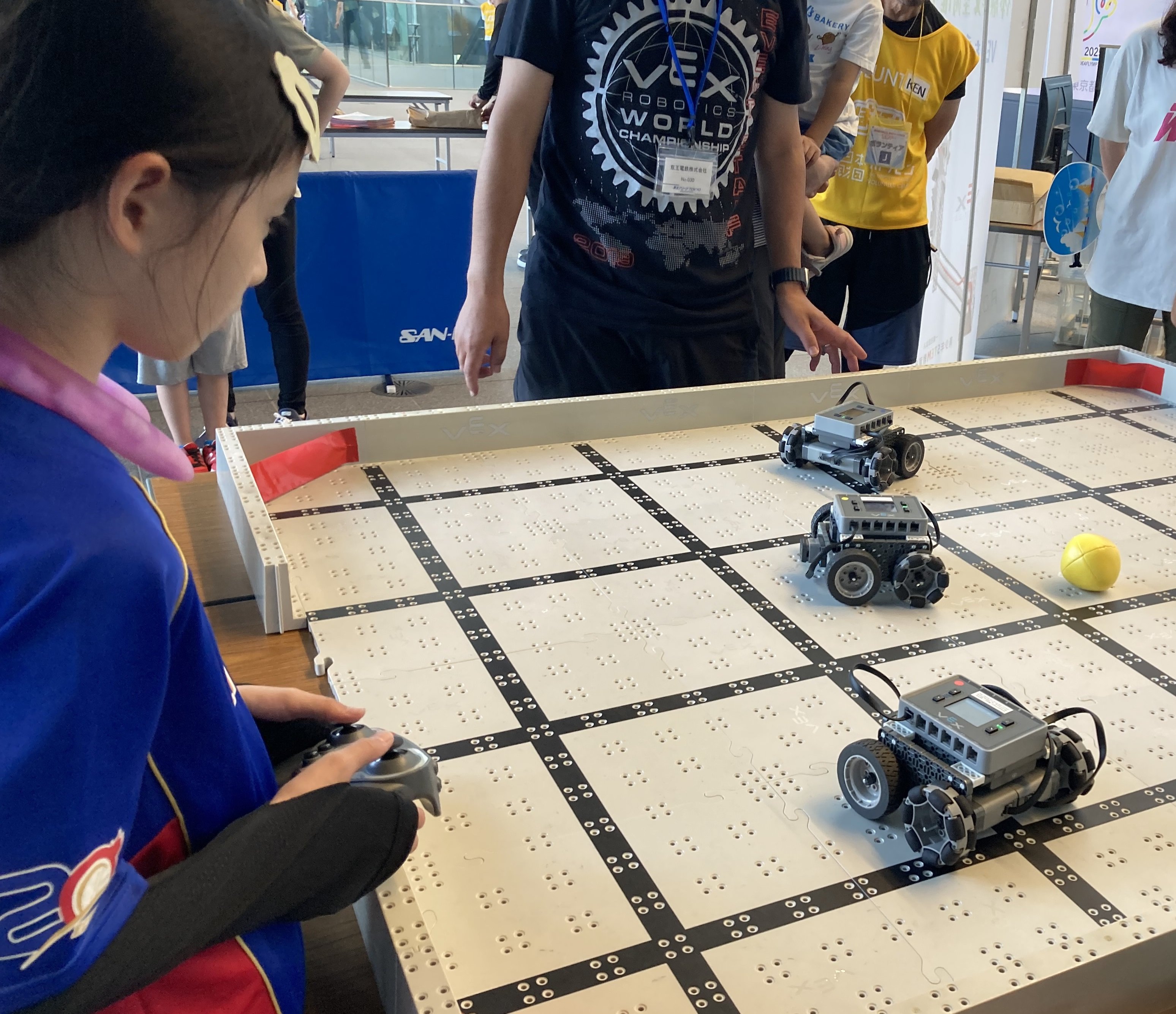 ロボット操作体験画像.jpg